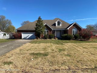 Foreclosed Home - 262 CENTERVIEW DR, 40165