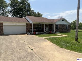 Foreclosed Home - 825 LANCASTER RD, 40175