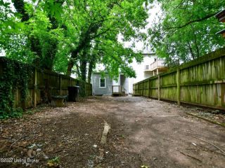 Foreclosed Home - 626 E ORMSBY AVE, 40203