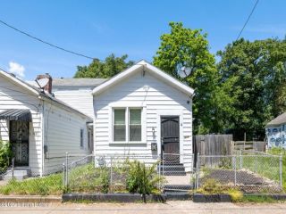 Foreclosed Home - 1919 DUNCAN ST, 40203