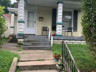 Foreclosed Home - 1922 ROWAN ST, 40203