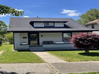 Foreclosed Home - 1104 JULIA AVE, 40204