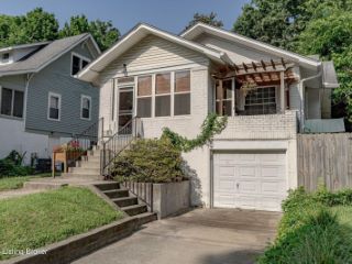 Foreclosed Home - 210 N BIRCHWOOD AVE, 40206