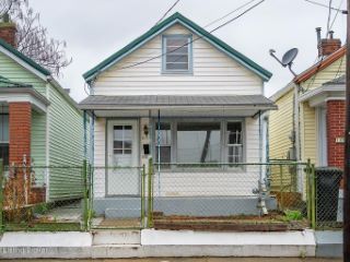 Foreclosed Home - 1472 S 9TH ST, 40208