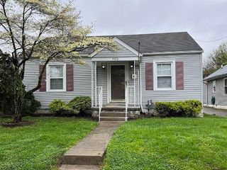Foreclosed Home - 4420 ALLMOND AVE, 40209