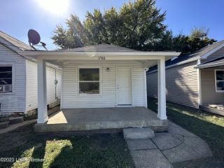 Foreclosed Home - 1786 W GAULBERT AVE, 40210