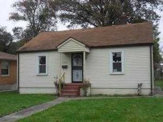 Foreclosed Home - 3705 W Kentucky St, 40211