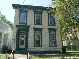 Foreclosed Home - 2616 Montgomery St, 40212