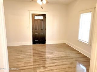 Foreclosed Home - 4603 W MARKET ST, 40212