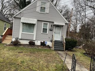 Foreclosed Home - 3806 LARKWOOD AVE, 40212
