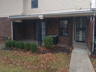 Foreclosed Home - 3103 MEADOWSIDE CT, 40214