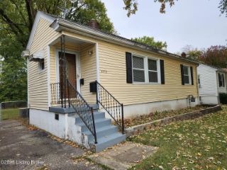 Foreclosed Home - 4708 CLIFF AVE, 40215