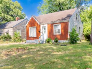 Foreclosed Home - 1423 LARCHMONT AVE, 40215