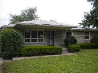 Foreclosed Home - 4018 BURRELL DR, 40216
