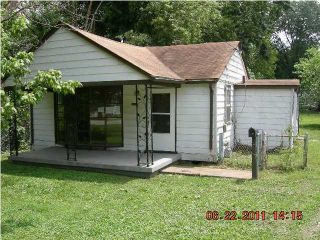 Foreclosed Home - 2416 MERCER AVE, 40216