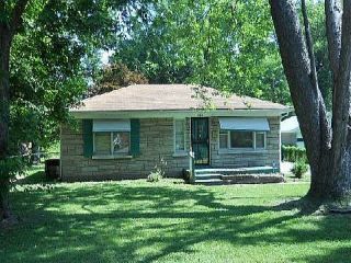 Foreclosed Home - 2213 PEASLEE RD, 40216