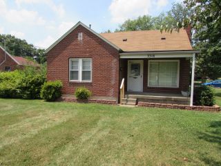 Foreclosed Home - 3318 Fern Lea Rd, 40216