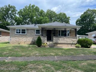 Foreclosed Home - 2201 FARNSLEY RD, 40216