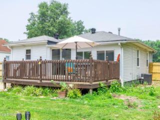 Foreclosed Home - 2402 DULWORTH DR, 40216