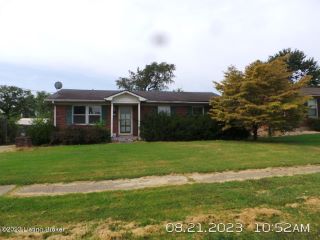 Foreclosed Home - 5508 BRANSTON DR, 40216