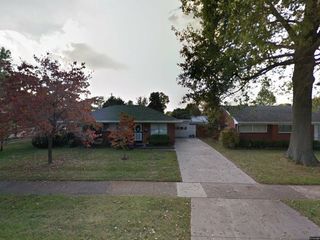 Foreclosed Home - 3106 MAYWOOD PL, 40220