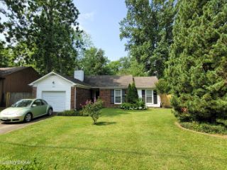 Foreclosed Home - 704 MARQUETTE DR, 40222