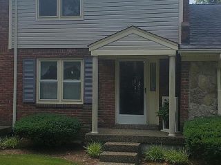 Foreclosed Home - 10349 TIMBERWOOD CIR, 40223