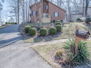 Foreclosed Home - 8110 BARBOUR MANOR DR, 40241