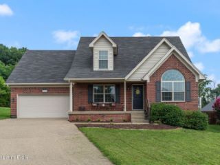 Foreclosed Home - 17412 REDSTONE CT, 40245