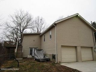 Foreclosed Home - 111 HIGHLAND AVE, 40245