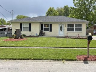 Foreclosed Home - 7106 BROKEN BOW DR, 40258