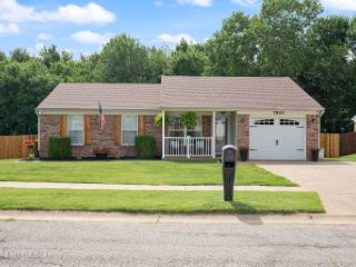 Foreclosed Home - 7822 WESTBROOK RD, 40258
