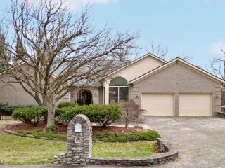 Foreclosed Home - 9120 STONECREST DR, 40272