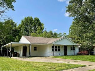 Foreclosed Home - 13914 PETWOOD BLVD, 40272