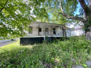 Foreclosed Home - 108 MAPLE ST, 40336