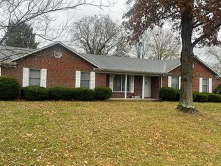 Foreclosed Home - 301 VAIL DR, 40342