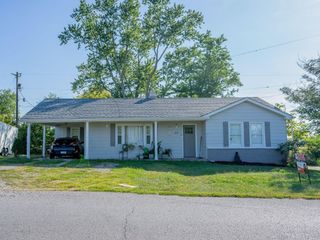 Foreclosed Home - 1065 GRATZ RD, 40359