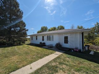 Foreclosed Home - 4505 HIGHWAY 227 N, 40359