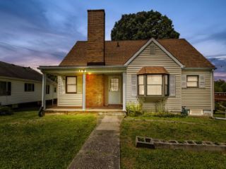 Foreclosed Home - 215 CECIL AVE, 40360