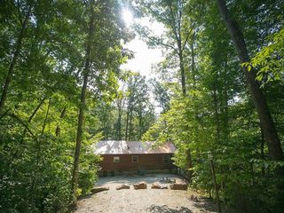 Foreclosed Home - 1105 LOWER HATCHER CREEK RD, 40380