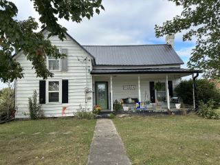 Foreclosed Home - 650 MAPLE ST, 40380