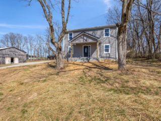 Foreclosed Home - 560 DELANEY FERRY RD, 40383