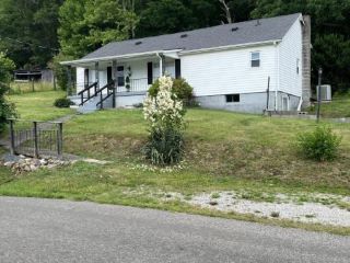 Foreclosed Home - 1063 RED LICK RD, 40403