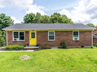 Foreclosed Home - 334 COWAN ST, 40422