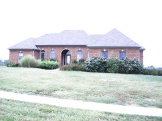 Foreclosed Home - 241 BRAEDENS WAY, 40475