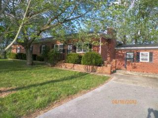 Foreclosed Home - 228 CHARLIE NORRIS RD, 40475