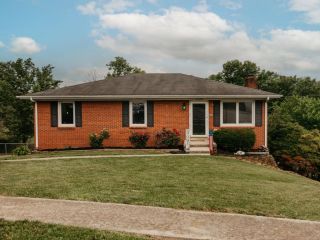 Foreclosed Home - 2229 WOODFORD DR, 40475