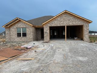 Foreclosed Home - 4019 HOLLYHOCK LN, 40475