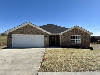 Foreclosed Home - 1004 PRAIRIE VIEW DR, 40475