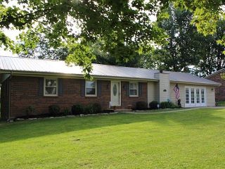 Foreclosed Home - 1017 HIGHLAND AVE, 40475